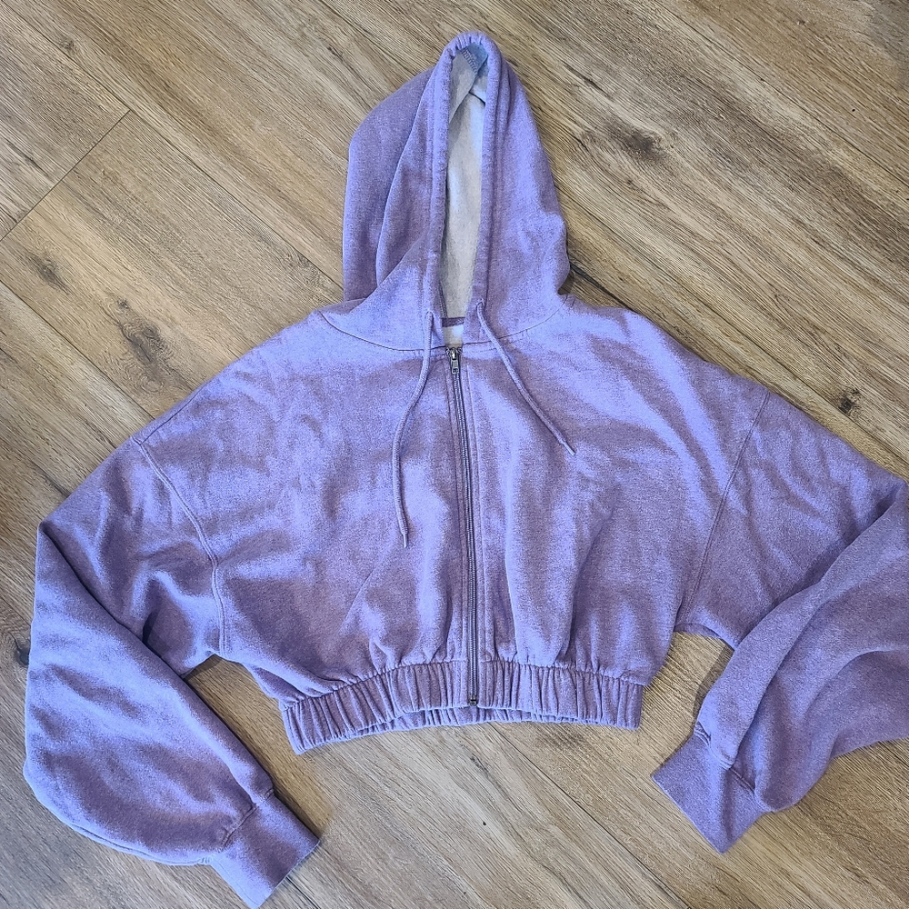 euc, Harlow Purple Women's crop zip up  Hoodie sz medium